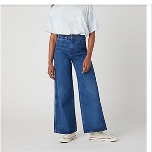 Women’s Wide Leg Wrangler